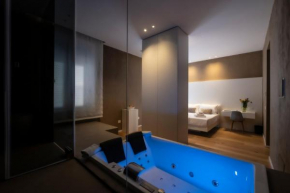 Amorgiù Luxury Suites